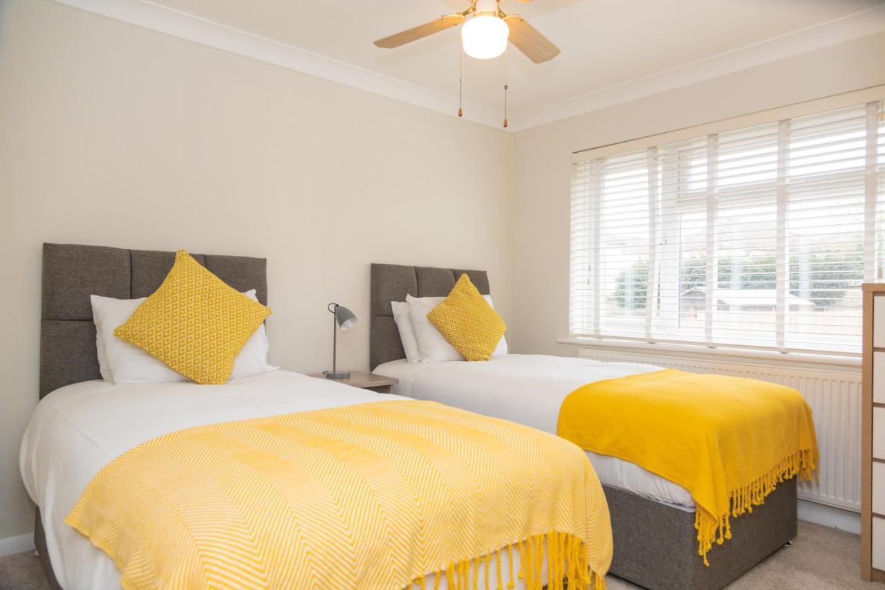 Central Ashford Stay - Contractors & Families Welcome - Free Parking Luaran gambar
